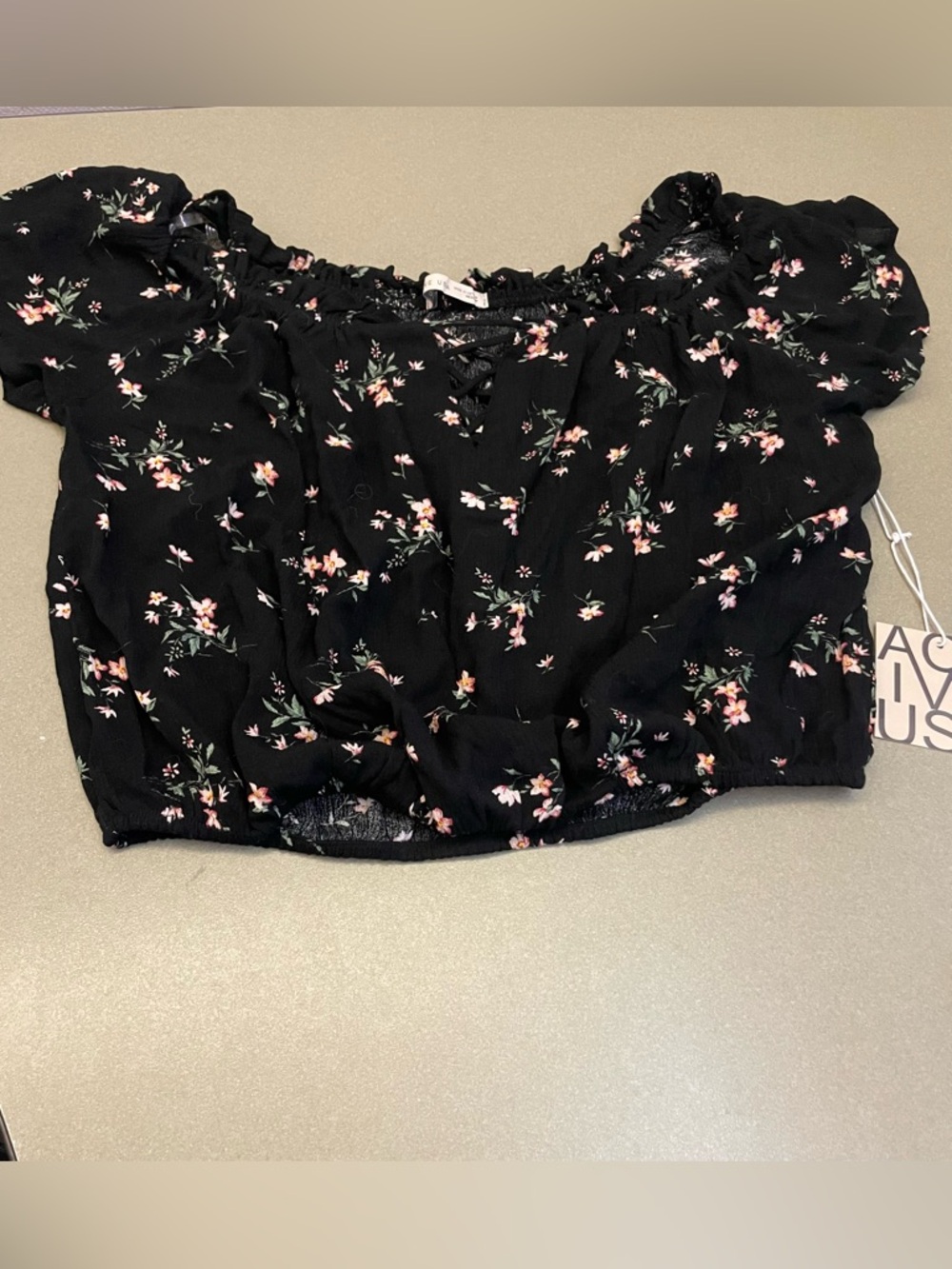 Active USA Black Floral Off-Shoulder Crop Top